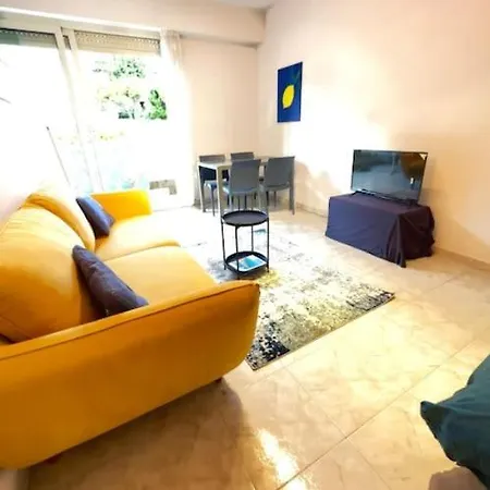 Studio Calme, Piscine, Et Vues 10 Min Monaco شقة *