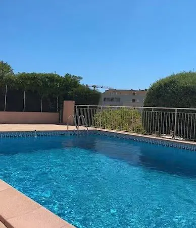شقة Studio Calme, Piscine, Et Vues 10 Min Monaco مينتون