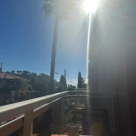 Studio Calme, Piscine, Et Vues 10 Min Monaco شقة